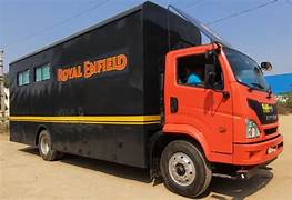 Commercial Vehicle Garage Equipments