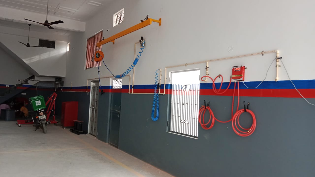 Tractor Workshop
