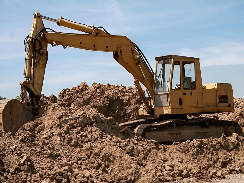 Vakratunda Multicon Construction Team Working